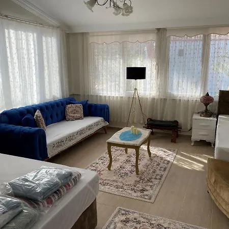 Villa Lara Tatil Evleri *